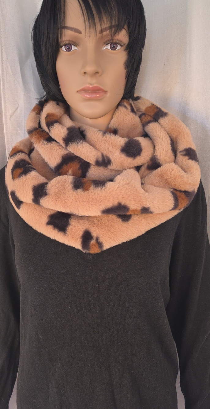 Cozy Chic Faux Fur Leopard Print Infinity Scarf